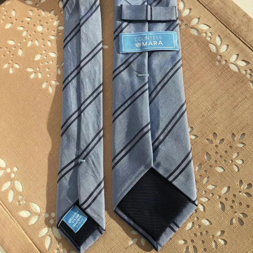 Countess Mara Men’s Silk-Blend Vintage Blue Career Necktie